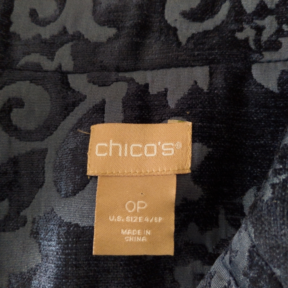 Chicos Blue Chenille Jacquard Tapestry Topper Jacket Size 4/6P - Picture 4 of 9
